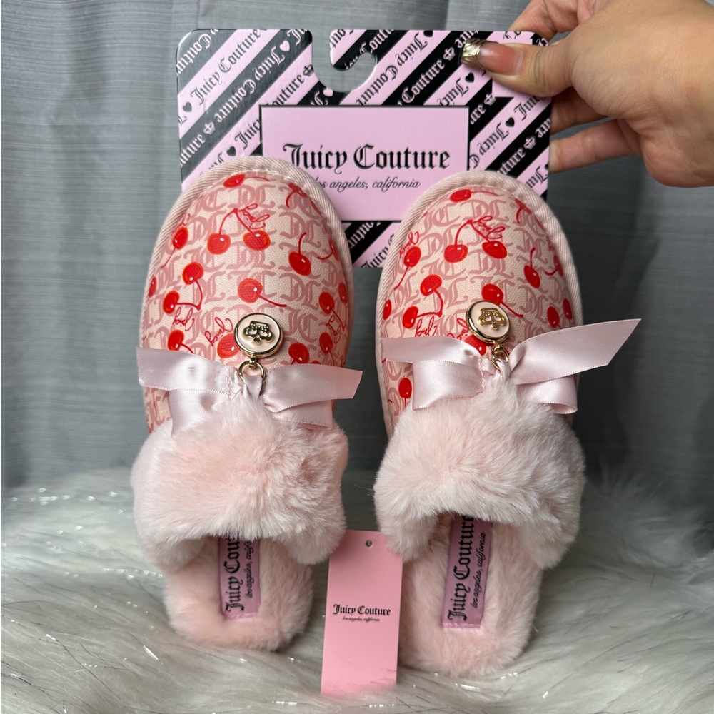 JUICY COUTURE blush cherry slippers
